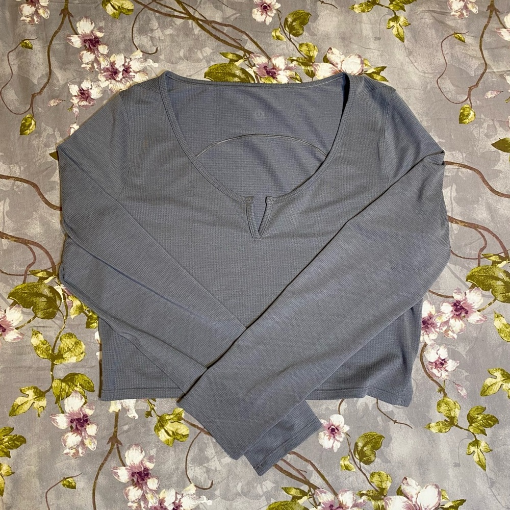 lululemon cropped henley long sleeve